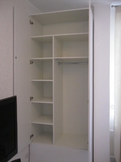 Шкафы для одежды с ящиками